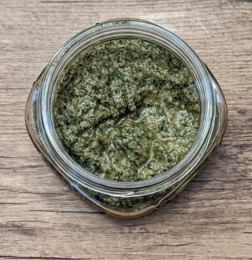 Recette_melisse3 Recette de pesto aux noix de grenoble et à la mélisse
